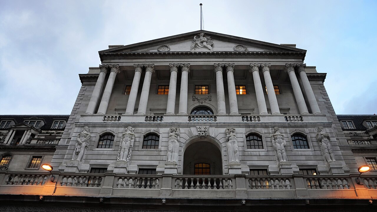 Why a Rate Cut Does Not Make Every Loan Cheaper