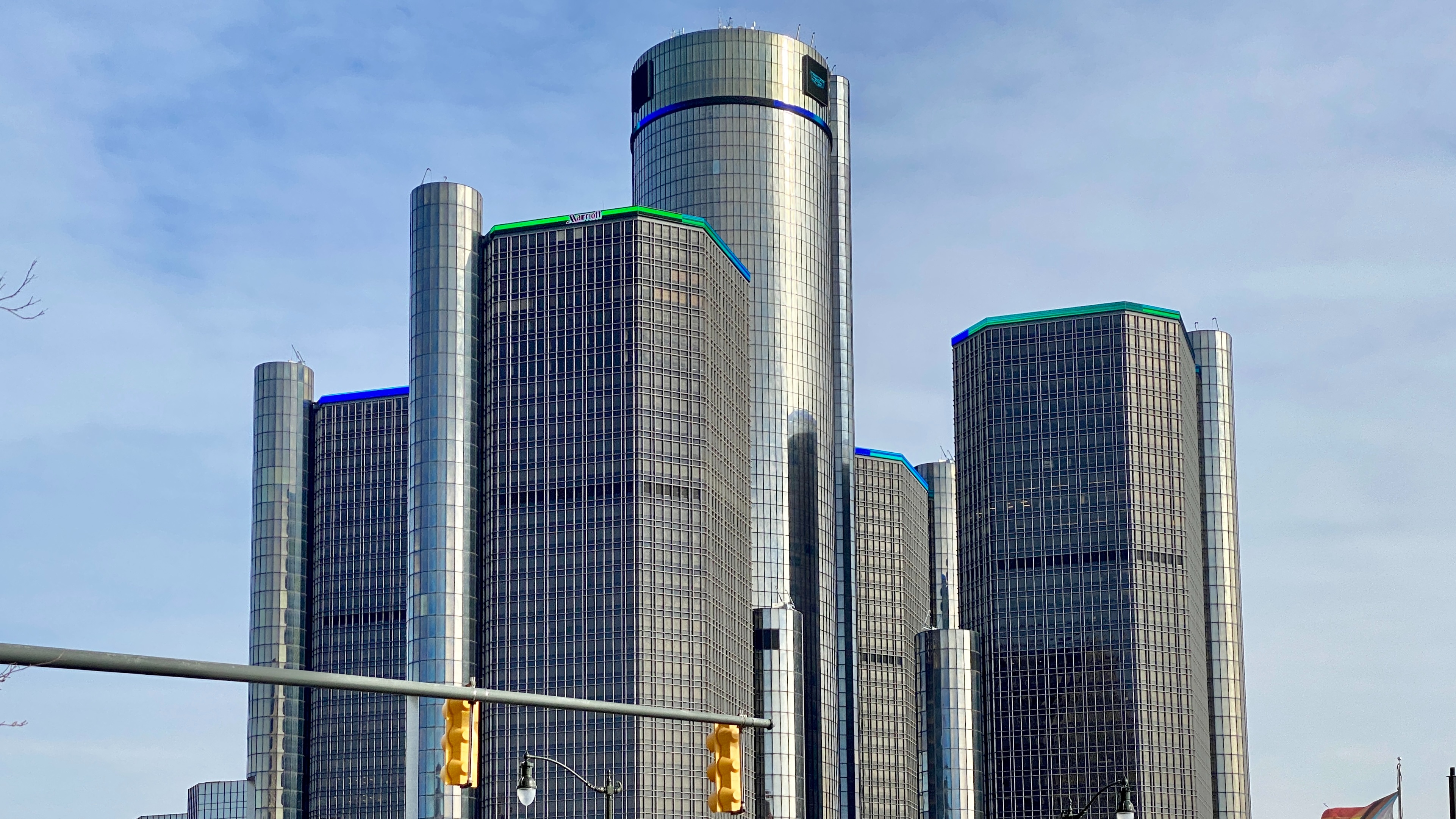 GM Approves $20 Billion Buyback as Earnings Outlook Misses Estimates