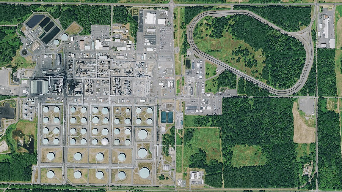 US Crude Inventories Fall 3.1 Million Barrels as Gasoline Stocks Shrink